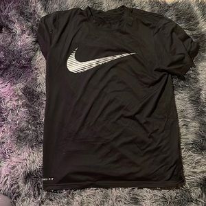Nike t shirt
